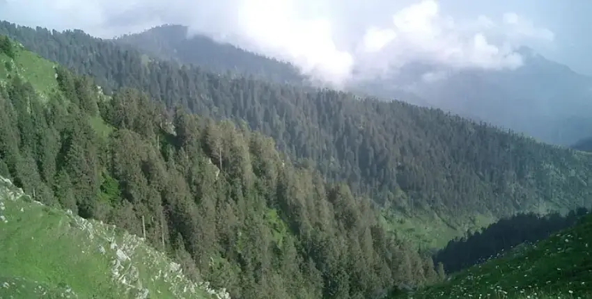 Bara Pathar in Dalhousie is a hidden gem