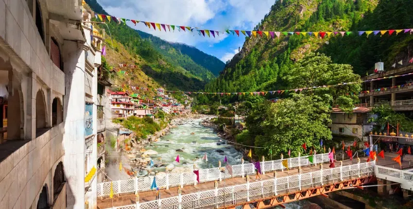 Beautiful View of Gurudwara Manikaran Sahib