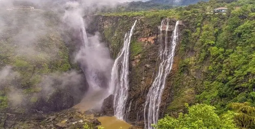Satdhara Falls, nestled in the picturesque town of Dalhousie