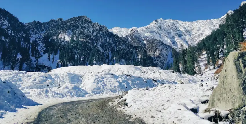 Himachal In November - Snowy Peaks, Festive Delights, Snug Mountain Hideaways 2 Himachal Pradesh in November