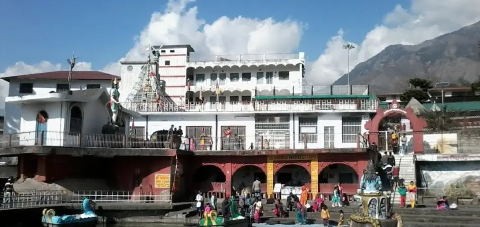 Chamunda_Devi_Temple_Kangra