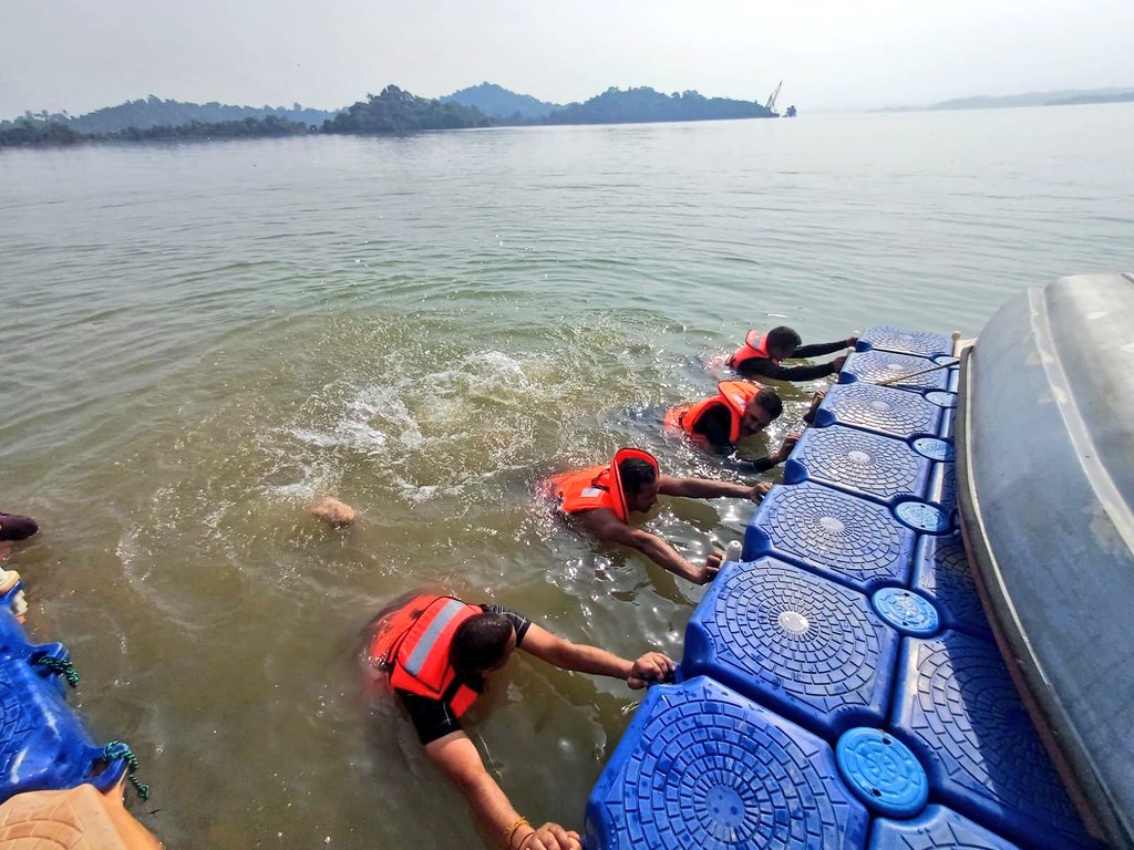 Pong Dam Himachal waterway