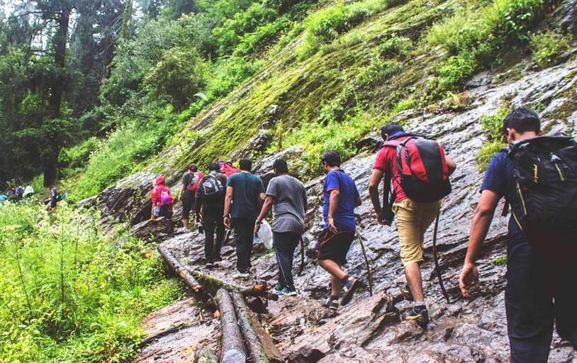 Kasol_Kheerganga_Trek_Tour_Package_Gallery_Image_2