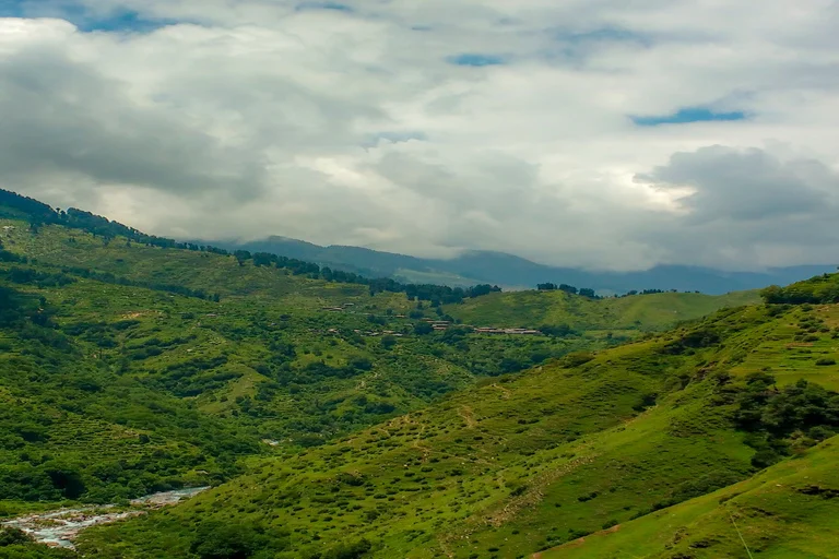 Barot Valley Header Image 1