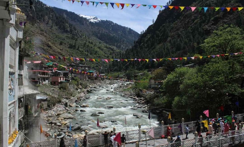 Manikaran Gallery Image.3