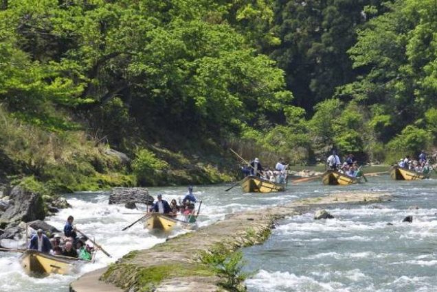 Manali Tour Package Ex Mumbai By Train - [6Night/7Days]