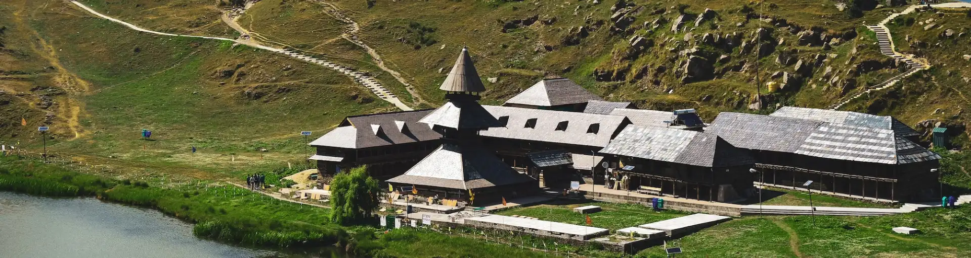 Temples In Dev Bhumi Featured Image 1