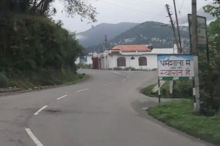 Delhi to Mcleodganj Featured Image