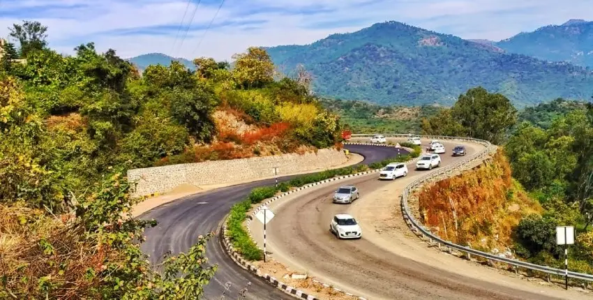 Chandigarh to Shimla - How To Reach by Bus, By Air, By Train, Highway Status, Weather, Distance and More 6 shimla chandigarh highway 2