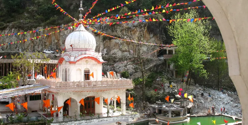 Gurudwara Manikaran Sahib- Popular Sikh Pilgrim In The Hills 2 Gurudwara Manikaran Sahib Gallery Image 1