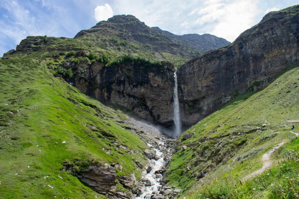 Waterfalls in Himachal Pradesh 7 Sissu Falls Lahaul Valley