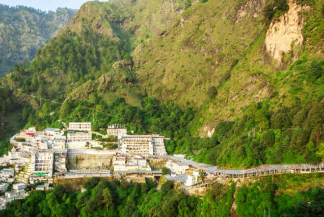 Vaishno Devi Yatra and Himachal Shaktipeeth Tour Package