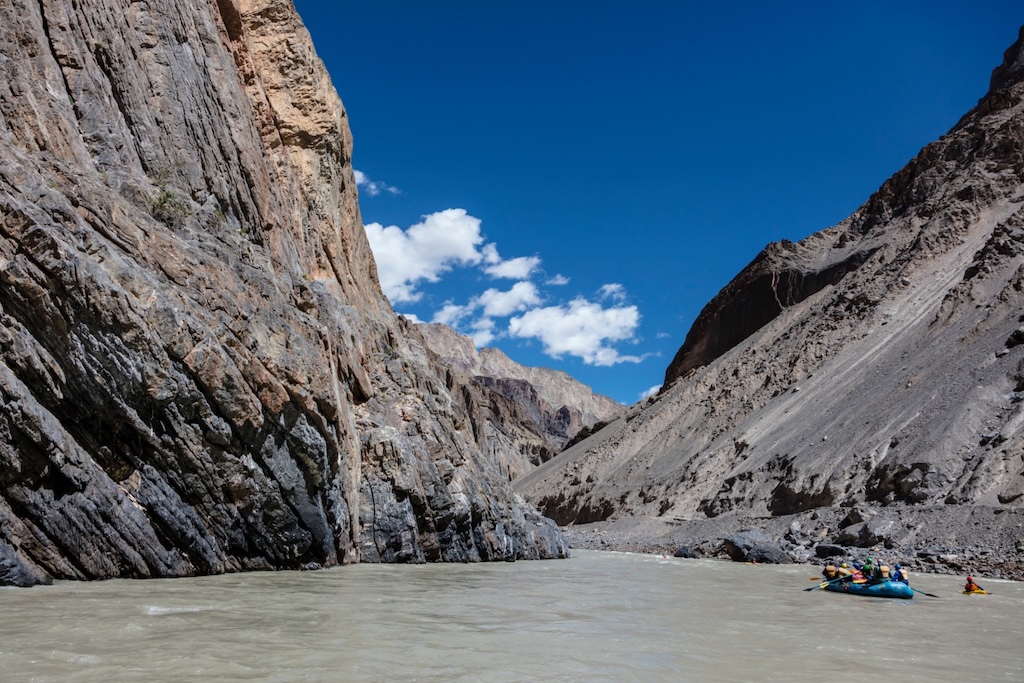 Beyond the Third Axis: How the Nimmu–Padum–Darcha Road Is Rewriting Life, Travel, and Kinship Between Lahaul and Ladakh 5 Rafting the Zanskar River
