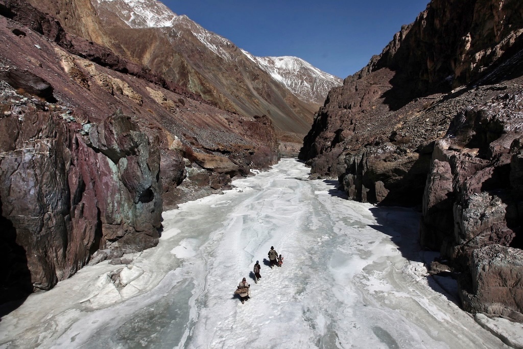 Beyond the Third Axis: How the Nimmu–Padum–Darcha Road Is Rewriting Life, Travel, and Kinship Between Lahaul and Ladakh 7 Walking the frozen Zanskar River
